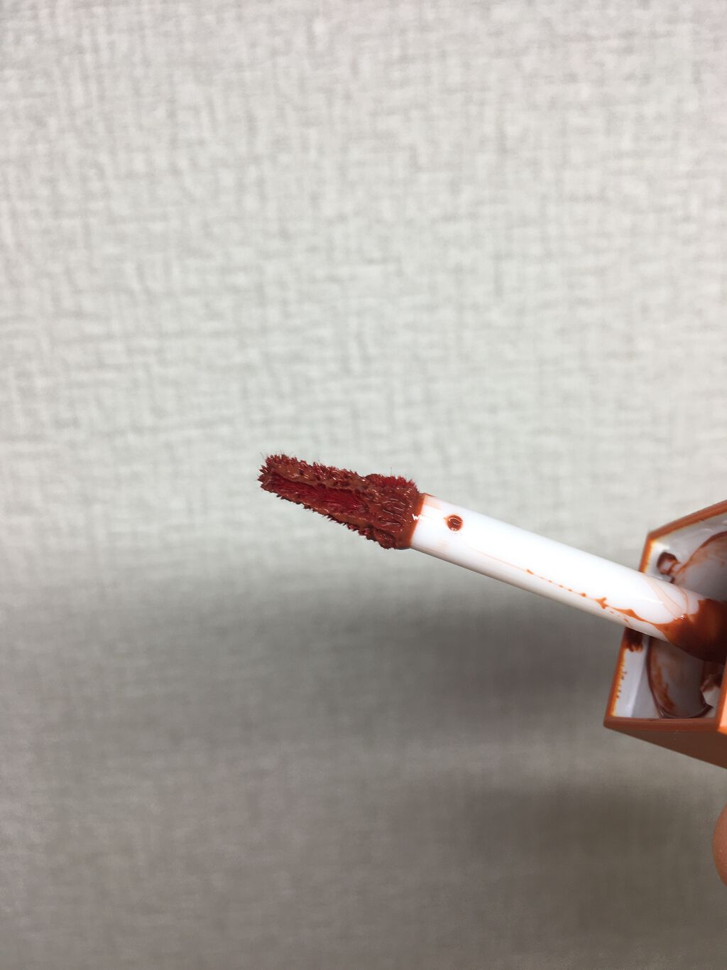 ジューシーラスティングティント/rom&nd/リップティントを使ったクチコミ（3枚目）