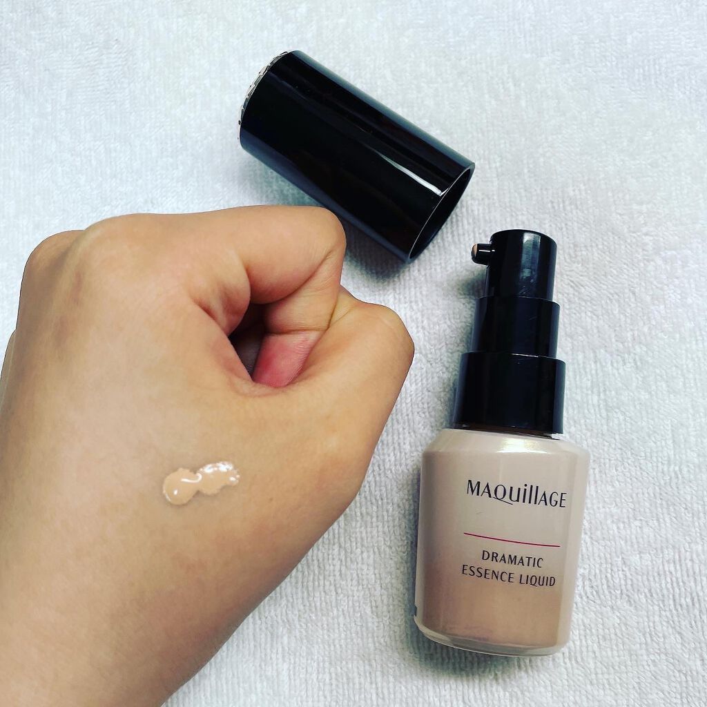 ドラマティックエッセンスリキッド/マキアージュ/リキッドファンデーションを使ったクチコミ（3枚目）