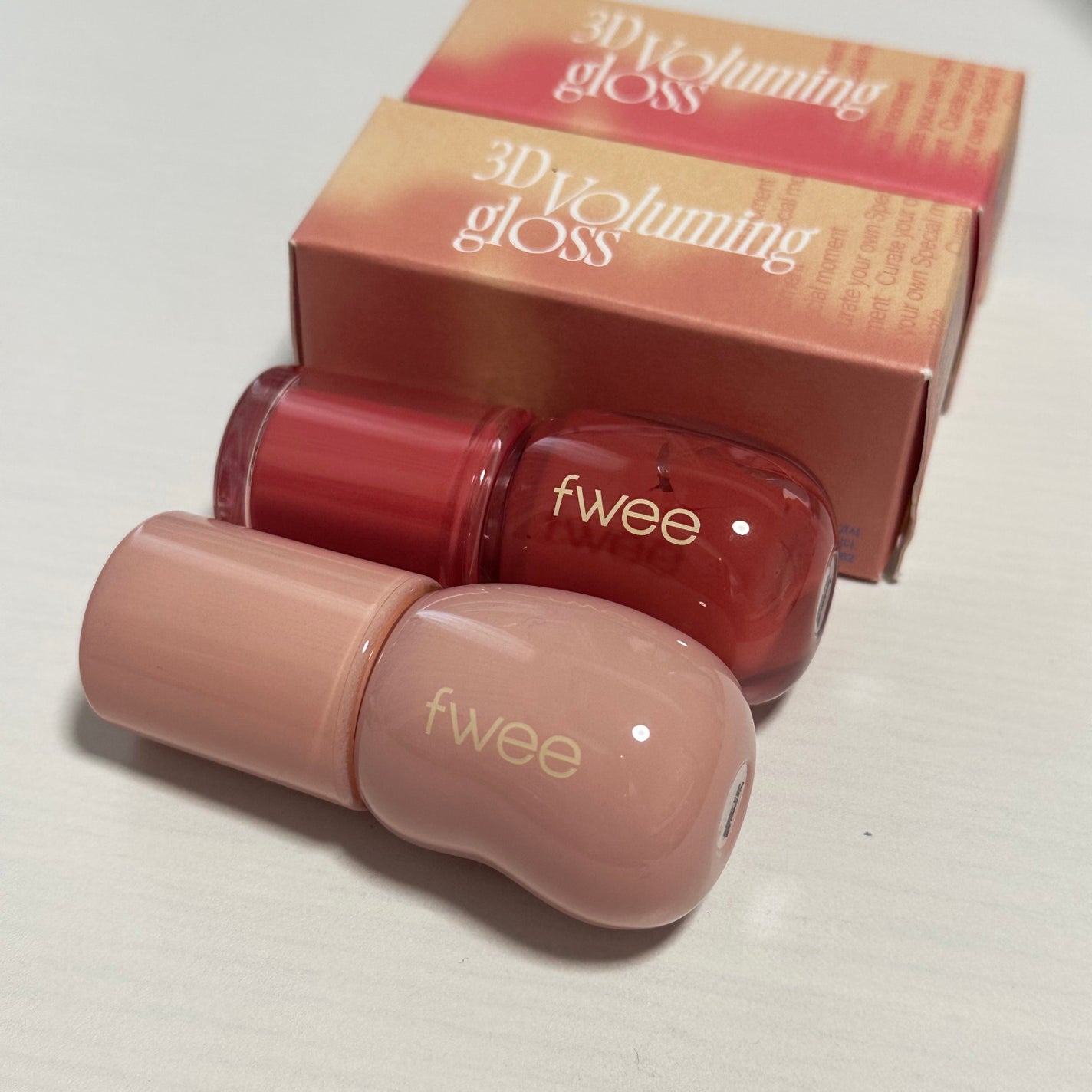 フィー 3Dボリューミンググロス/fwee/リップグロスを使ったクチコミ(1枚目)