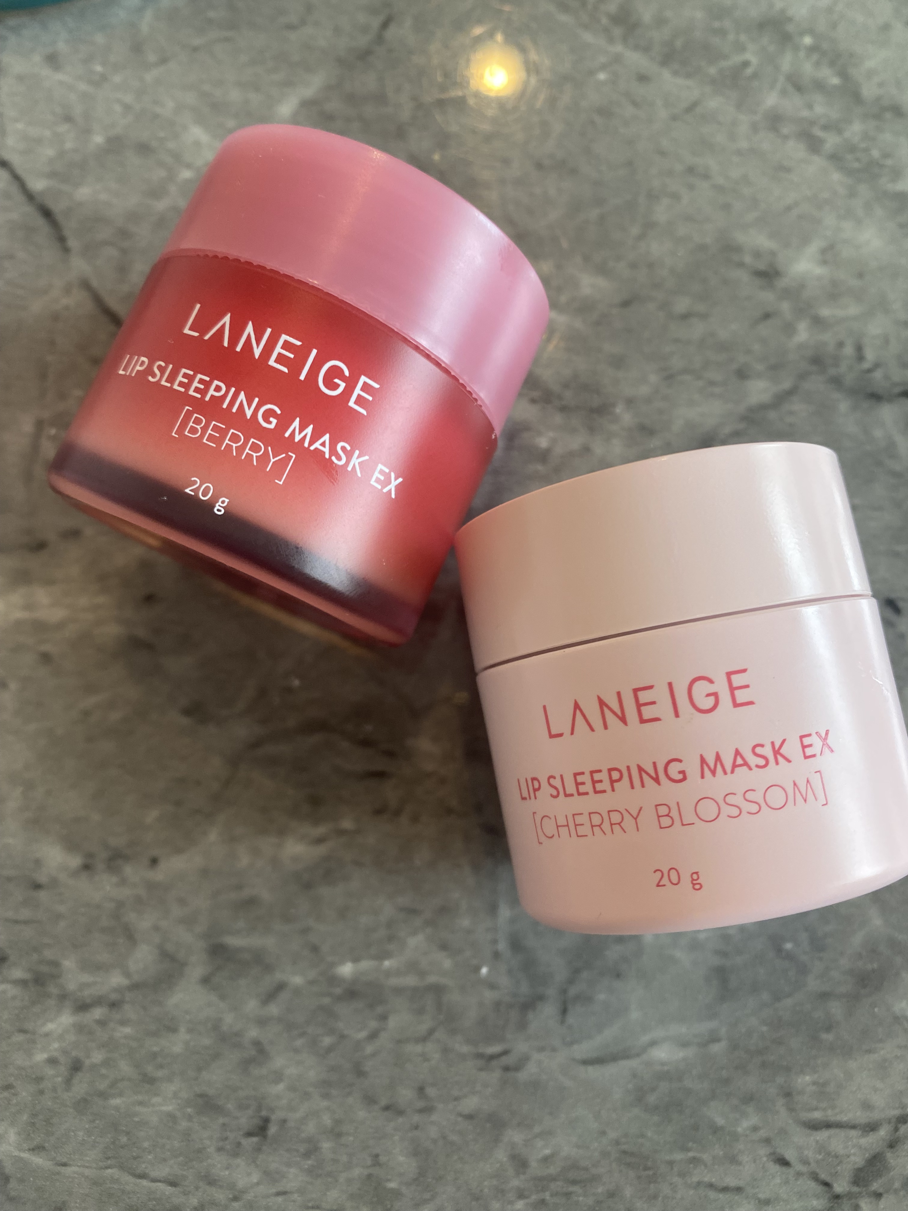 リップスリーピングマスク/LANEIGE/リップバームを使ったクチコミ（2枚目）