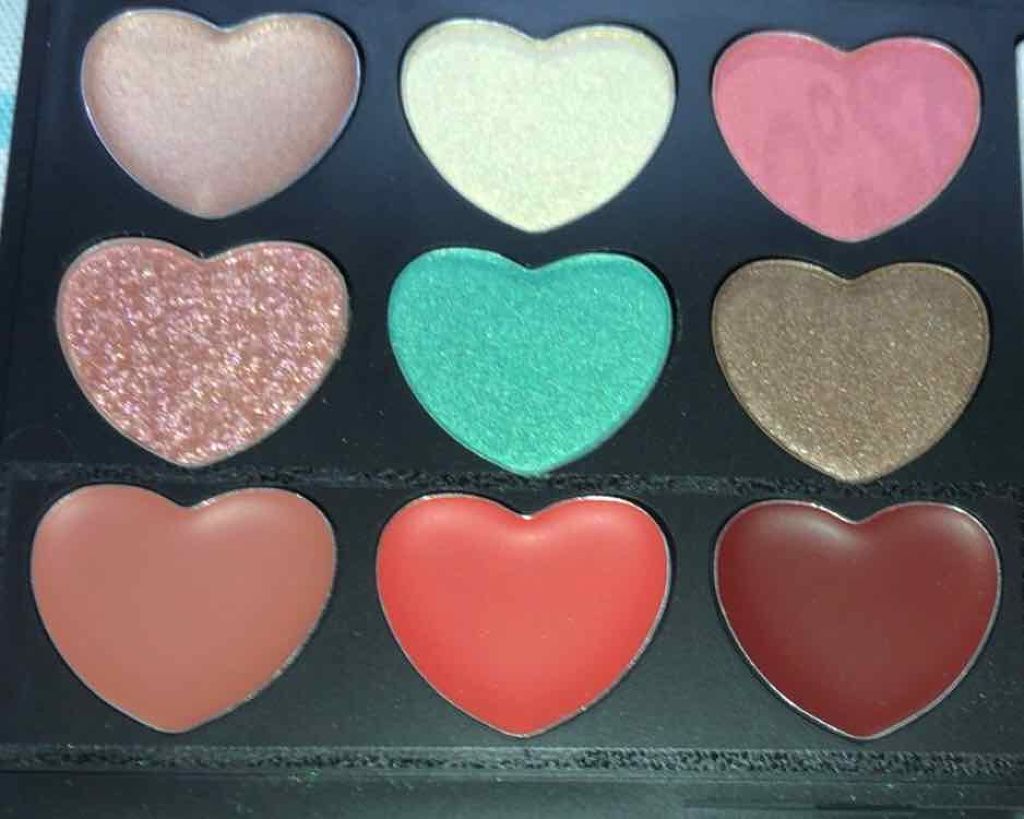 マルチアイシャドウパレット/IT'S DEMO/アイシャドウパレットを使ったクチコミ（2枚目）