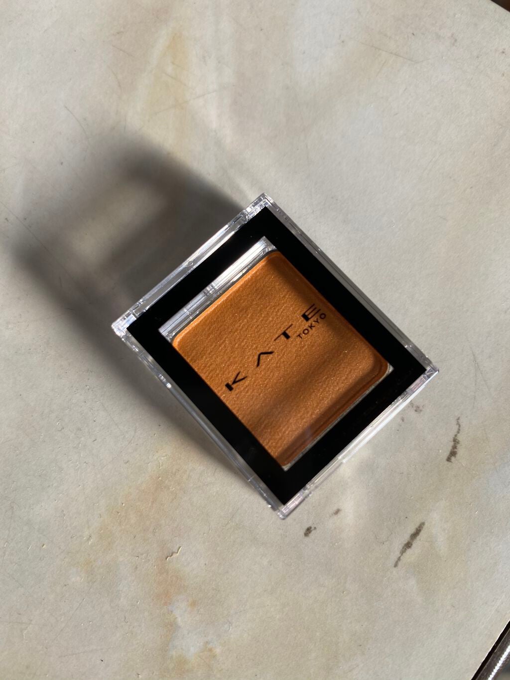 ケイト ザ アイカラー/KATE/単色アイシャドウを使ったクチコミ(2枚目)