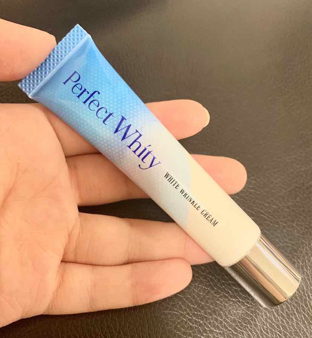 Perfect Whity　WHITE WRINKLE CREAM/R&/フェイスクリームを使ったクチコミ（1枚目）