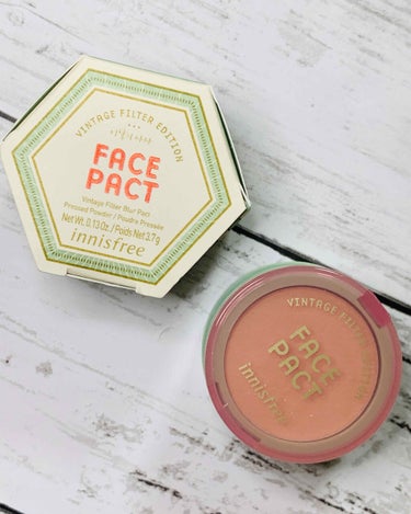 innisfree ヴィンテージ フィルター ブラー パクト Vintage Filter Editionのクチコミ「
innisfree
ヴィンテージ フィルター ブラー パクト



こちらの商品は、
10月.....」（1枚目）