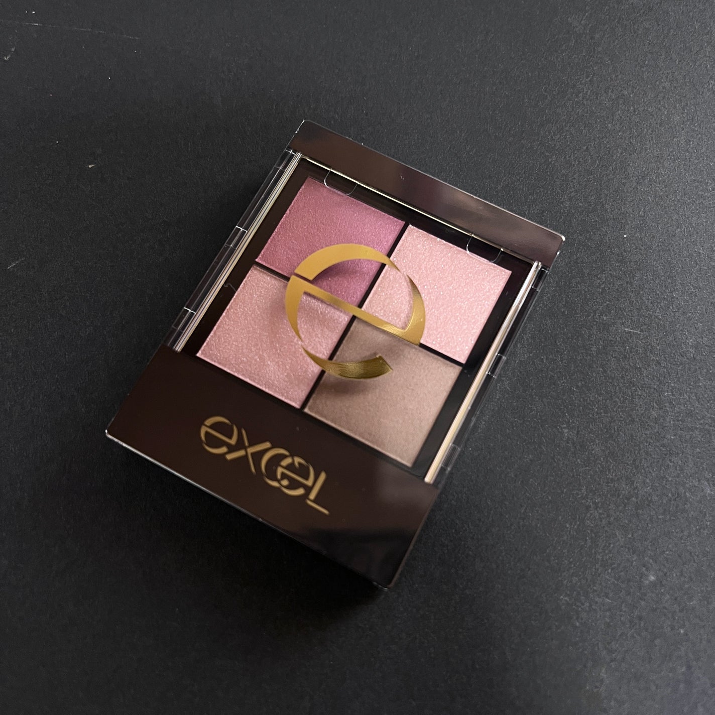 リアルクローズシャドウ/excel/アイシャドウパレットを使ったクチコミ(2枚目)