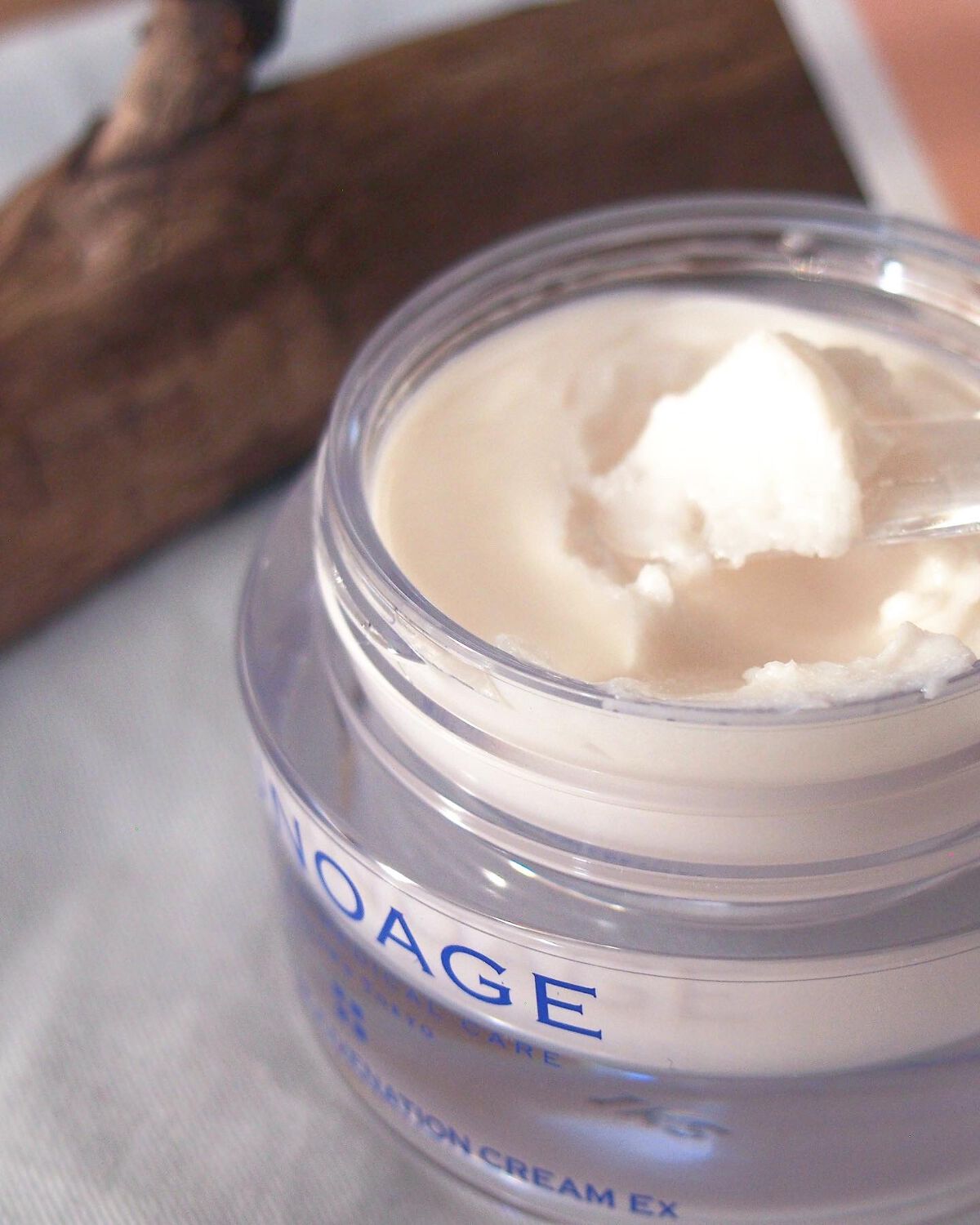 アドバンストリジュビネーションクリーム Ex/MUNOAGE(ミューノアージュ)/アイケア・アイクリームを使ったクチコミ(2枚目)