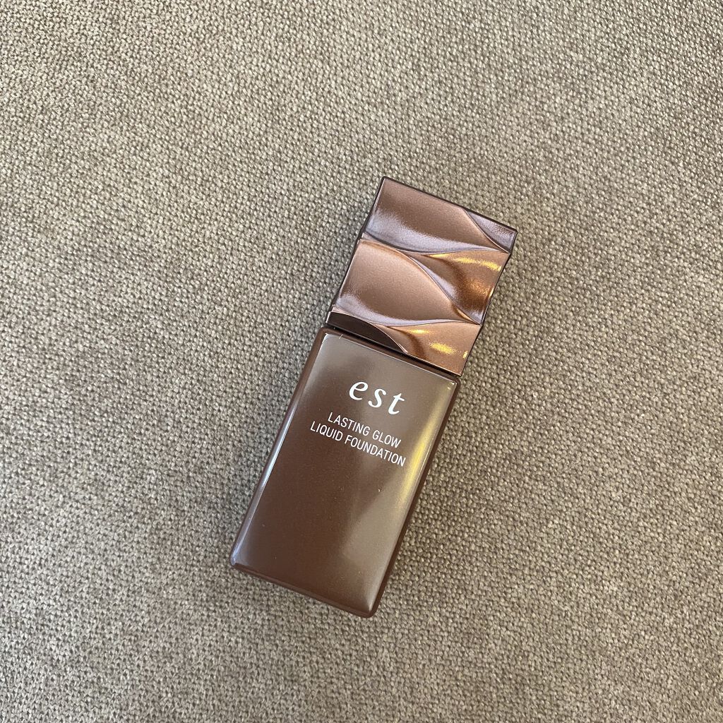 ラスティング グロウ リキッドファンデーション/est/リキッドファンデーションを使ったクチコミ（2枚目）