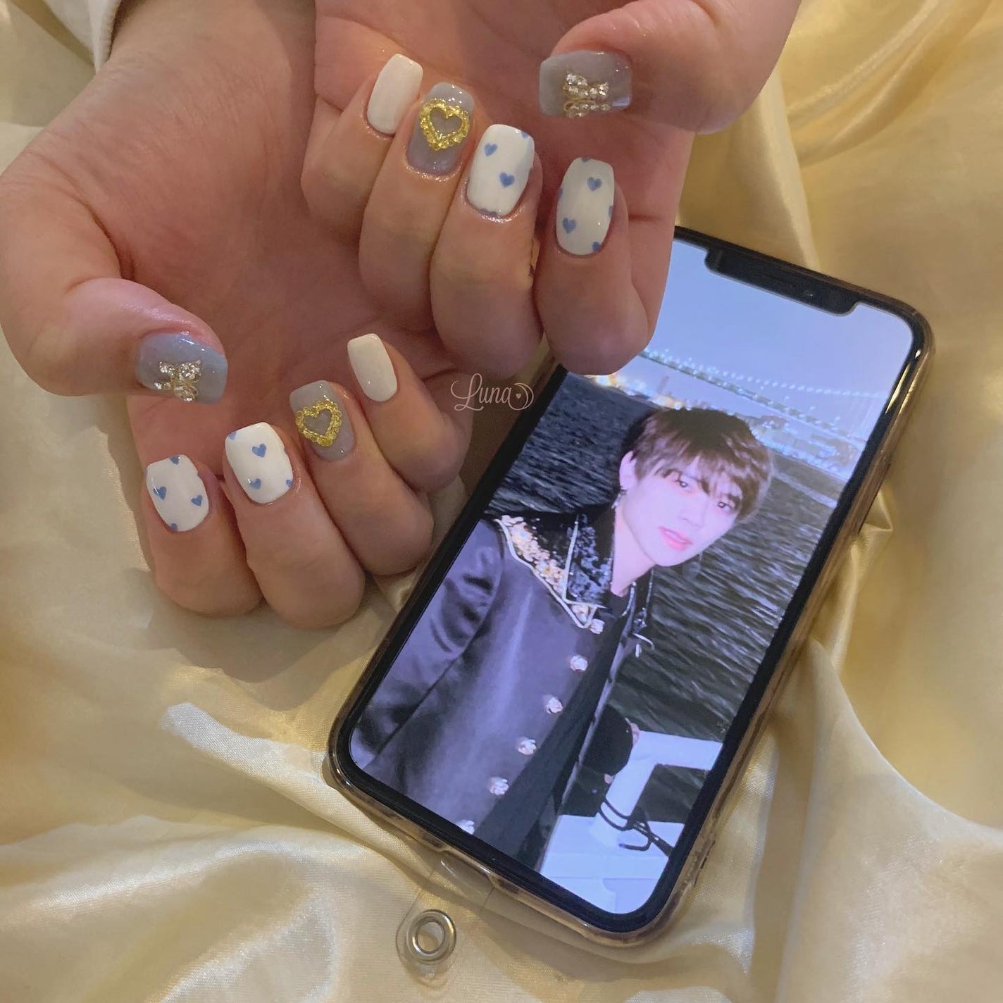 Iuna. Mizuki on LIPS 「.お持ち込みデザイン参考に💙#nail#nailstagram..」(2枚目)