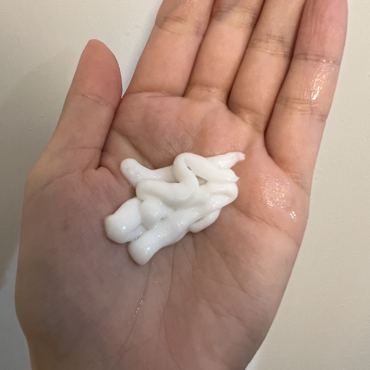 ノンシリコン アミノ酸 シャンプー/コンディショナー 衣薫（ころもかおる）/MOGANS/市販シャンプーを使ったクチコミ（3枚目）