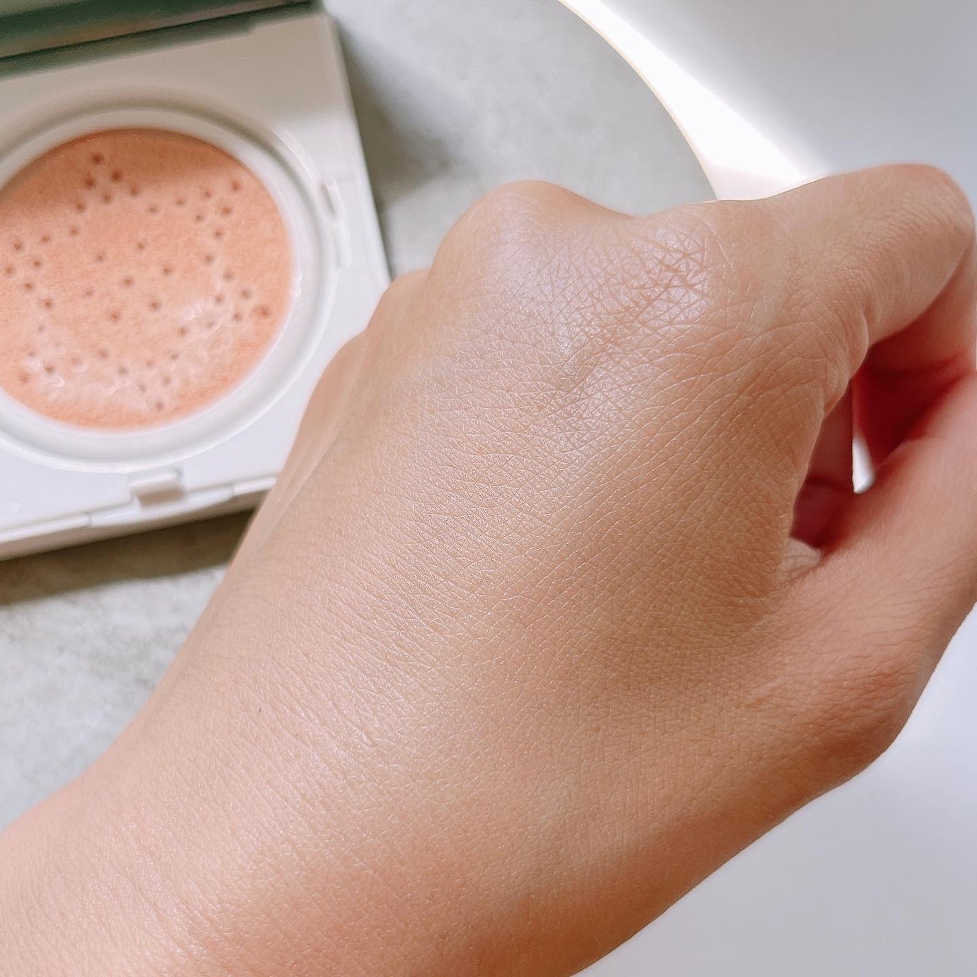 スキン フィット ルミナス サン クッション/Harper's BAZAAR Cosmetics/クッションファンデーションを使ったクチコミ(5枚目)