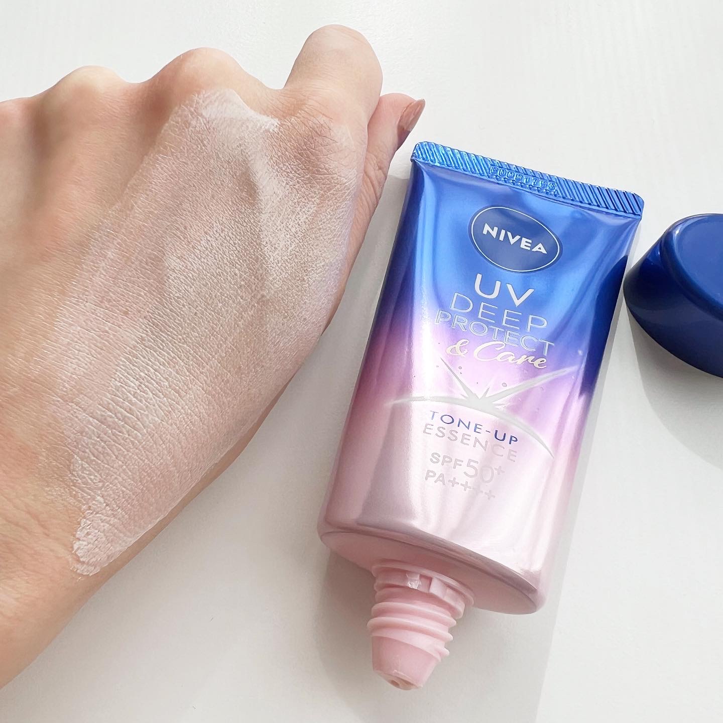 ニベアUV ディープ プロテクト＆ケア トーンアップ エッセンス/ニベア/日焼け止めローションを使ったクチコミ（3枚目）