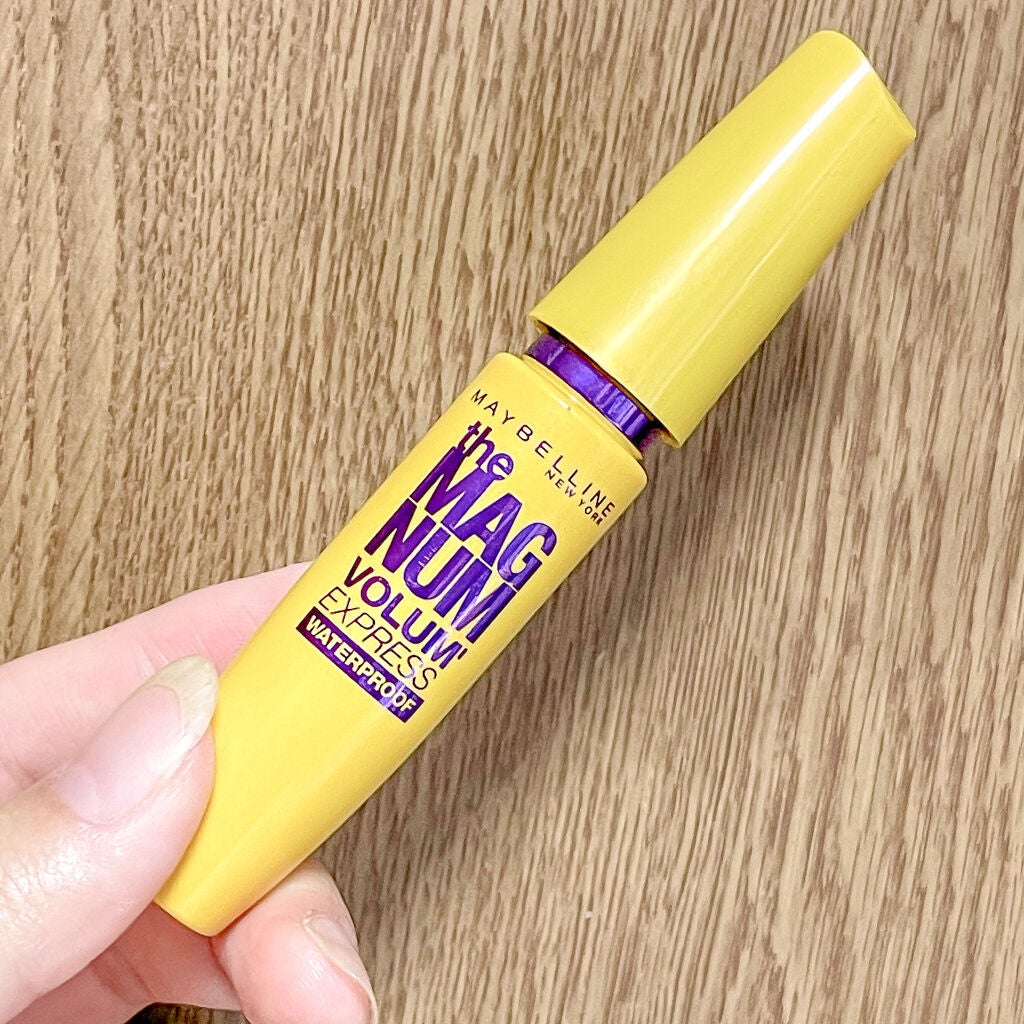 ボリューム エクスプレス マグナム ウルトラコーム ウォータープルーフ/MAYBELLINE NEW YORK/マスカラを使ったクチコミ(1枚目)
