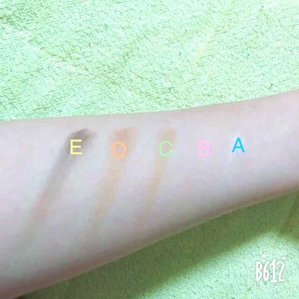 パーフェクトマルチアイズ/キャンメイク/アイシャドウパレットを使ったクチコミ(2枚目)