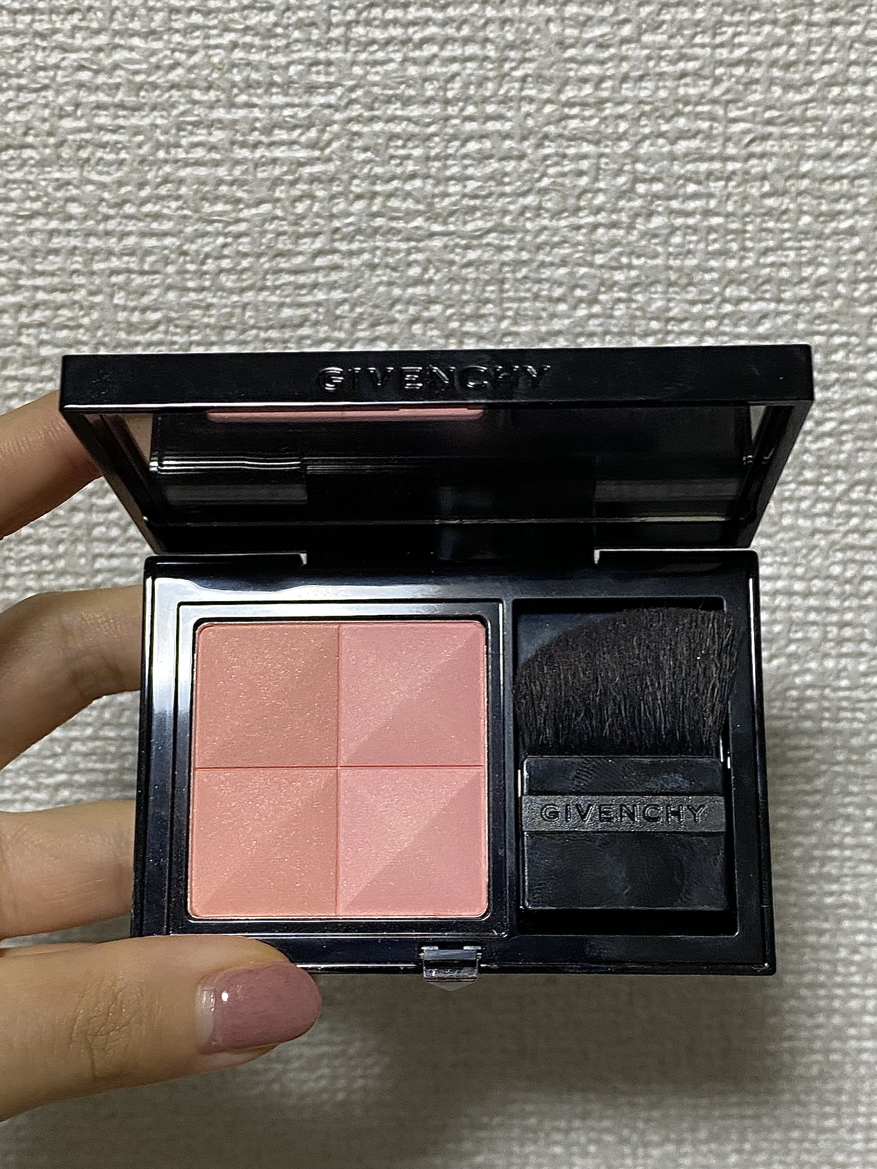 プリズム・ブラッシュ/GIVENCHY/パウダーチークを使ったクチコミ（2枚目）