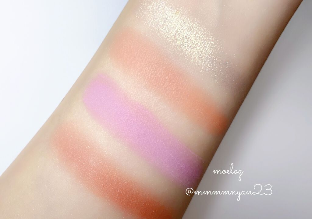 アイランドアドベンチャー4アイシャドウ/HEXZE(ヘックスゼ)/アイシャドウパレットを使ったクチコミ(3枚目)