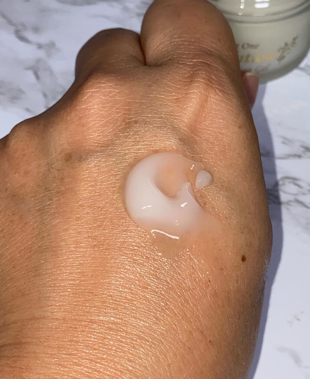 pikopiko on LIPS 「ARAジェル美容針配合のオールインワンジェル天然針のスピキュー..」(4枚目)