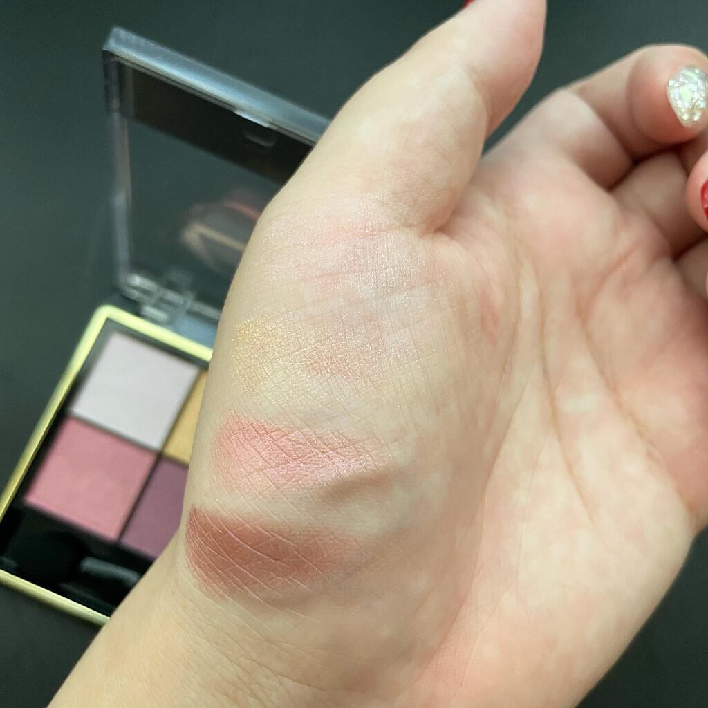 リアルクローズシャドウ/excel/アイシャドウパレットを使ったクチコミ（3枚目）