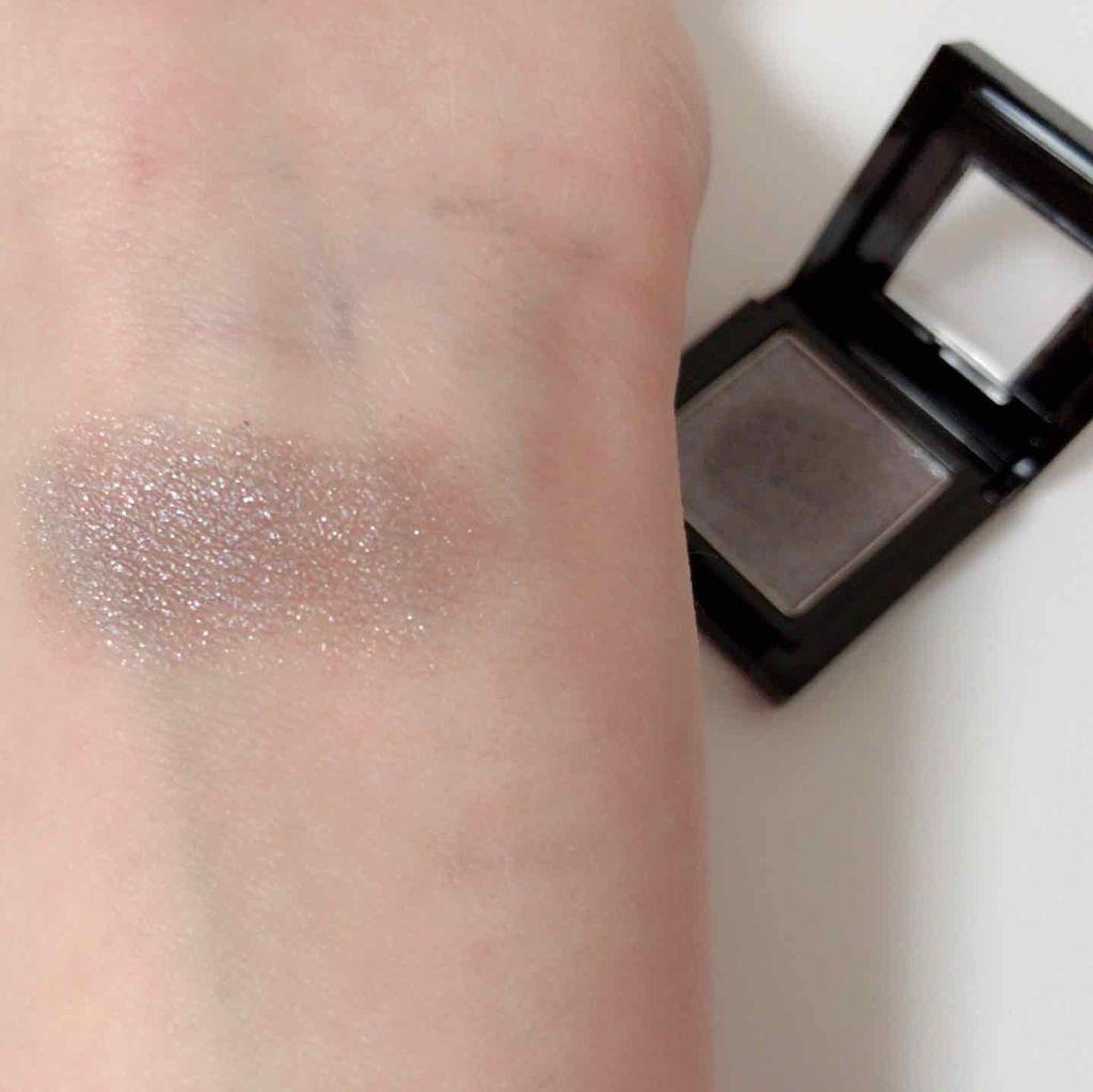 ヴィセ アヴァン シングルアイカラー/Visée/単色アイシャドウを使ったクチコミ（3枚目）