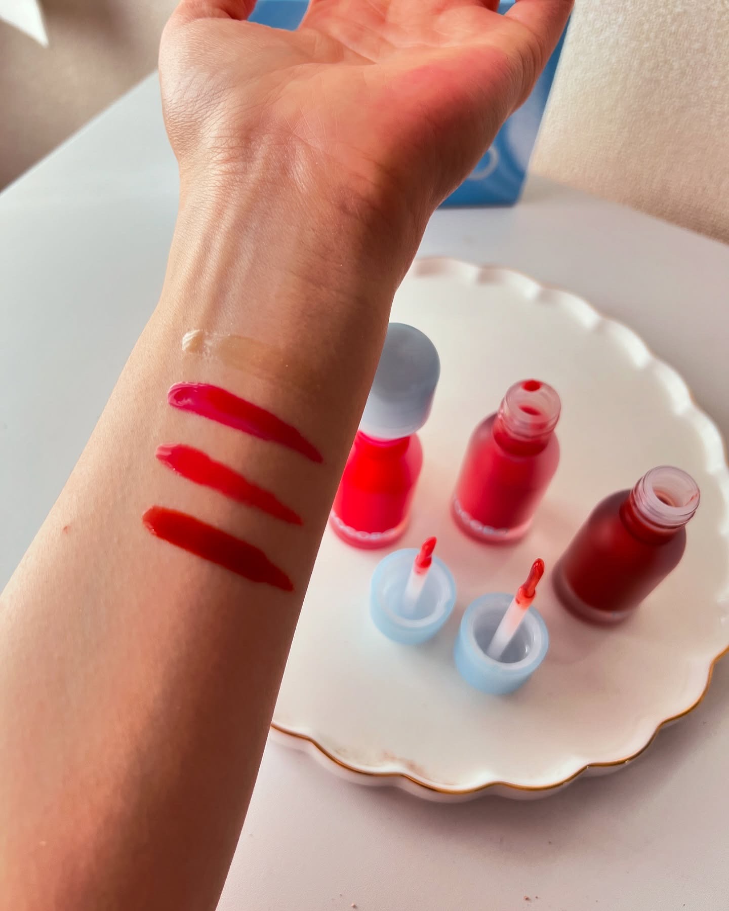 ジューシーベリープランピングリップオイル/TOCOBO/リップグロスを使ったクチコミ（3枚目）