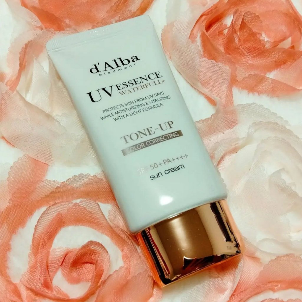 ウォータフルトーンアップサンクリーム/ダルバ/日焼け止めクリームを使ったクチコミ（2枚目）