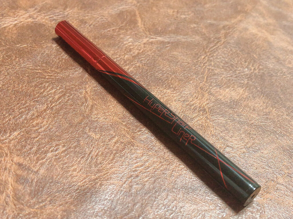 ハイパーシャープ ライナー R BU-1 バーガンディ/MAYBELLINE NEW YORK/リキッドアイライナーを使ったクチコミ（2枚目）