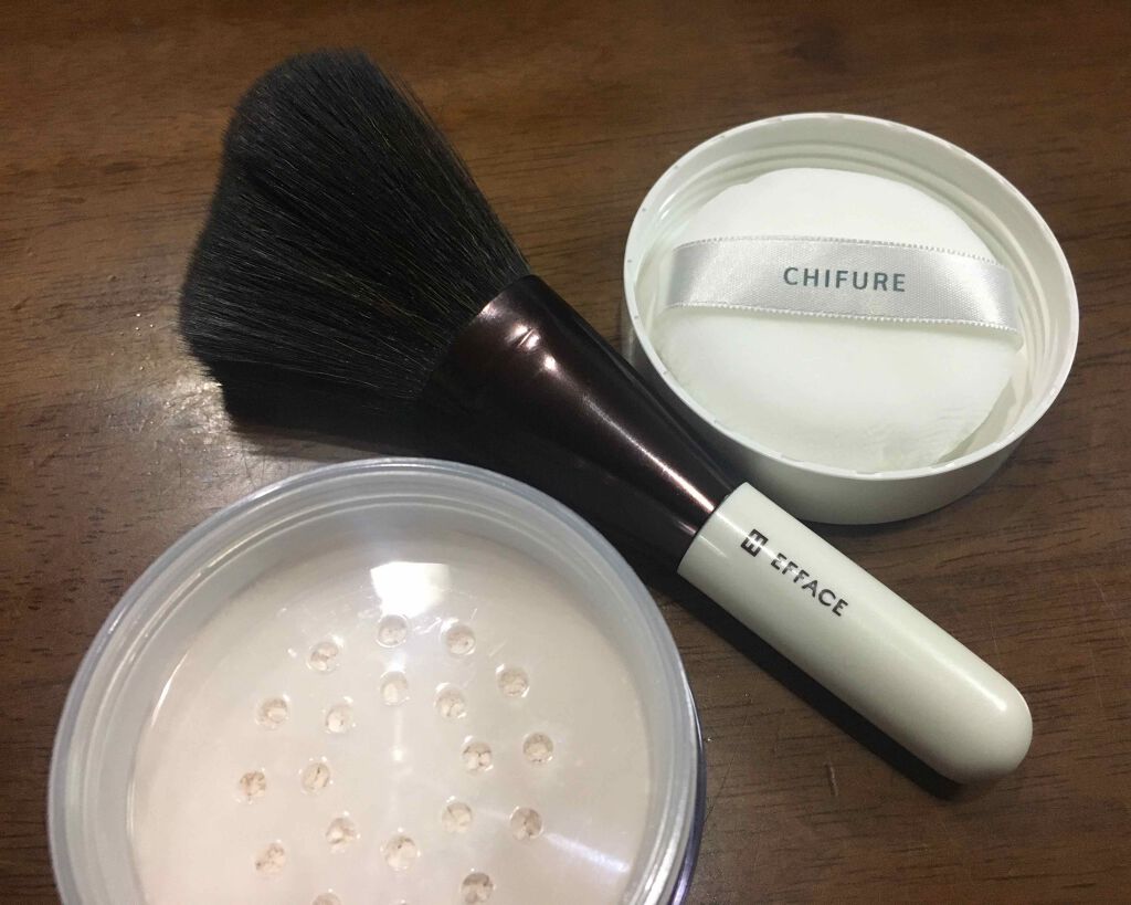 ラ プードル オートニュアンス/Elégance/プレストパウダーを使ったクチコミ（3枚目）