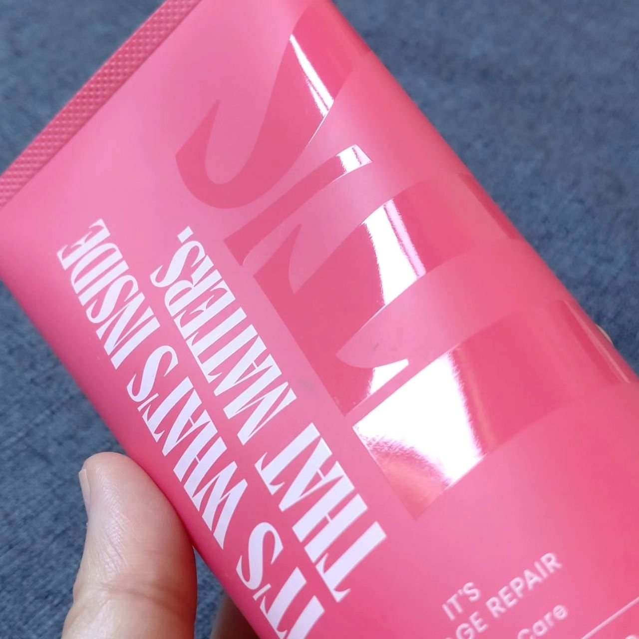 ダメージリペア ボンディングケア シャンプー/トリートメント シャンプー400ml/IT’S WHAT’S INSIDE THAT MATTERS./市販シャンプーを使ったクチコミ（2枚目）