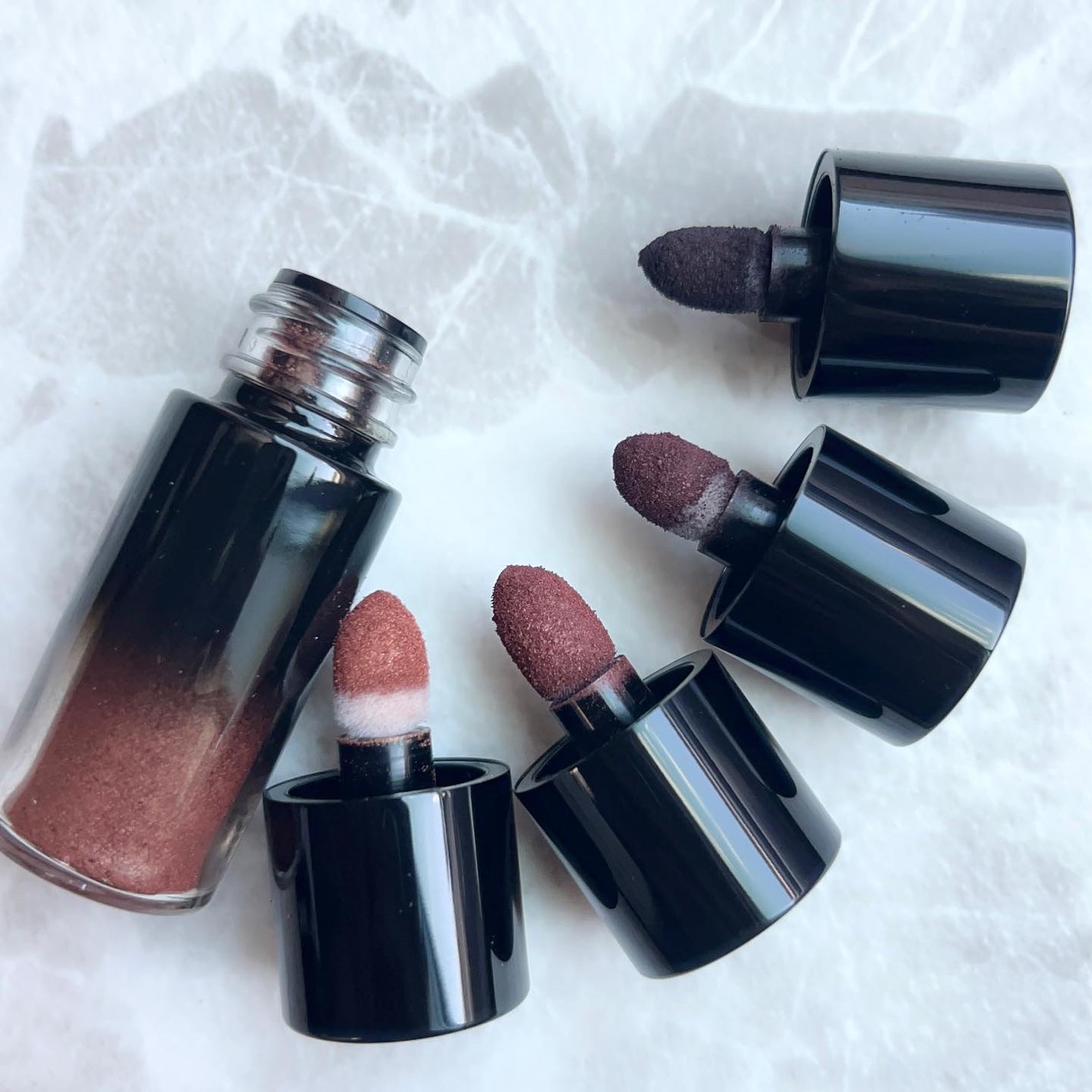 オンブル プルミエール リーブル/CHANEL/単色アイシャドウを使ったクチコミ(8枚目)