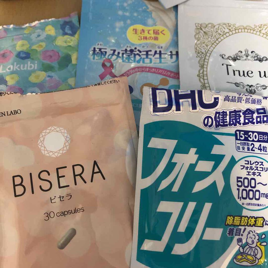 ナ on LIPS 「ダイエット系のサプリ色々試してみたくてとりあえず五種類試してみ..」(1枚目)