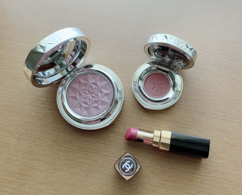 AQ アイシャドウ 02/DECORTÉ/単色アイシャドウを使ったクチコミ（1枚目）