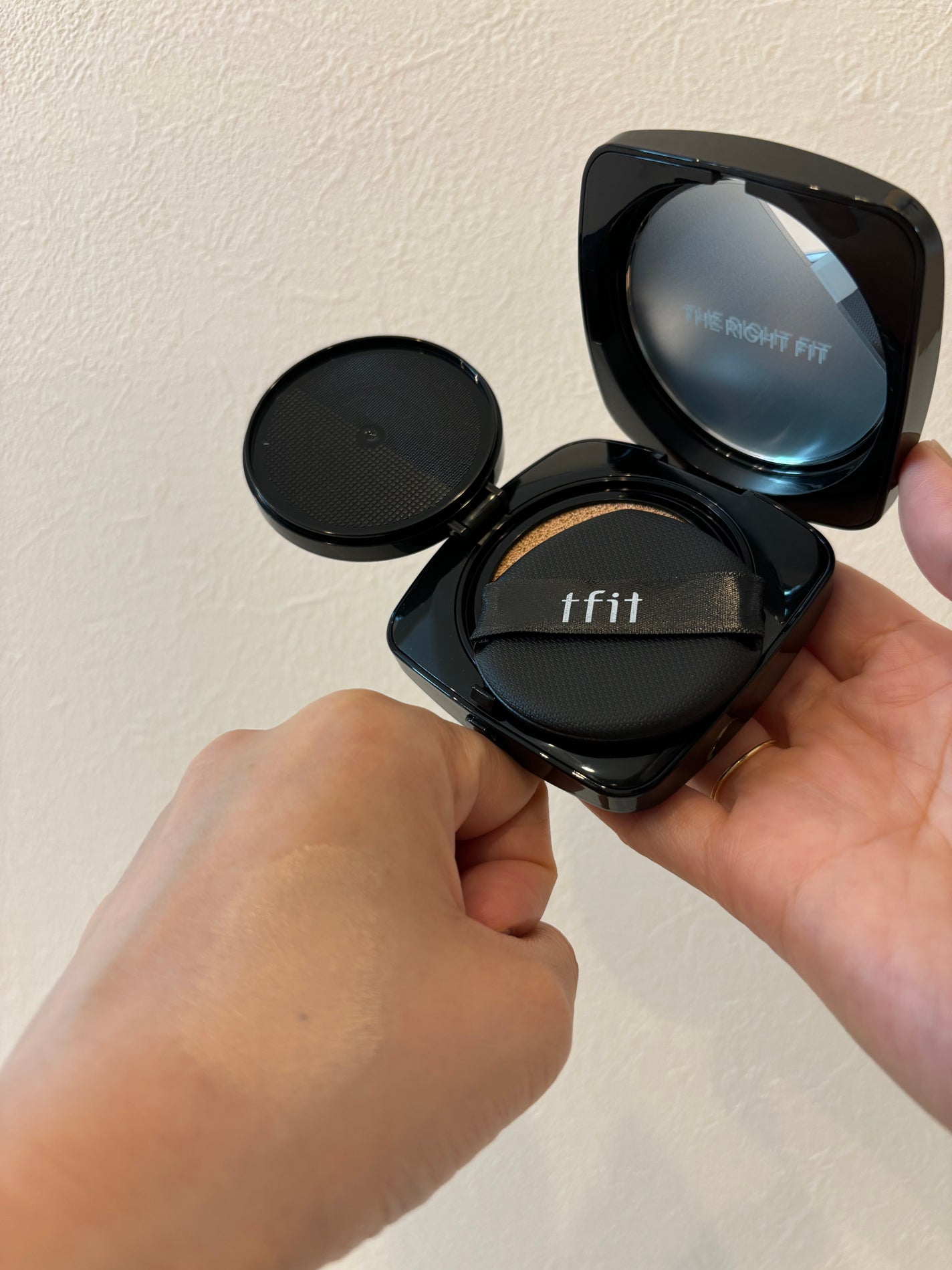 レイヤリングフィット グロークッションEX/TFIT/クッションファンデーションを使ったクチコミ(4枚目)