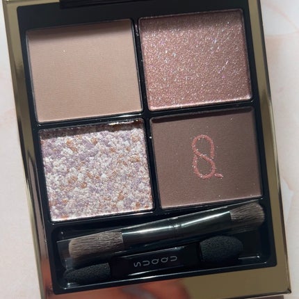 シグニチャー カラー アイズ/SUQQU/アイシャドウパレットを使ったクチコミ(2枚目)