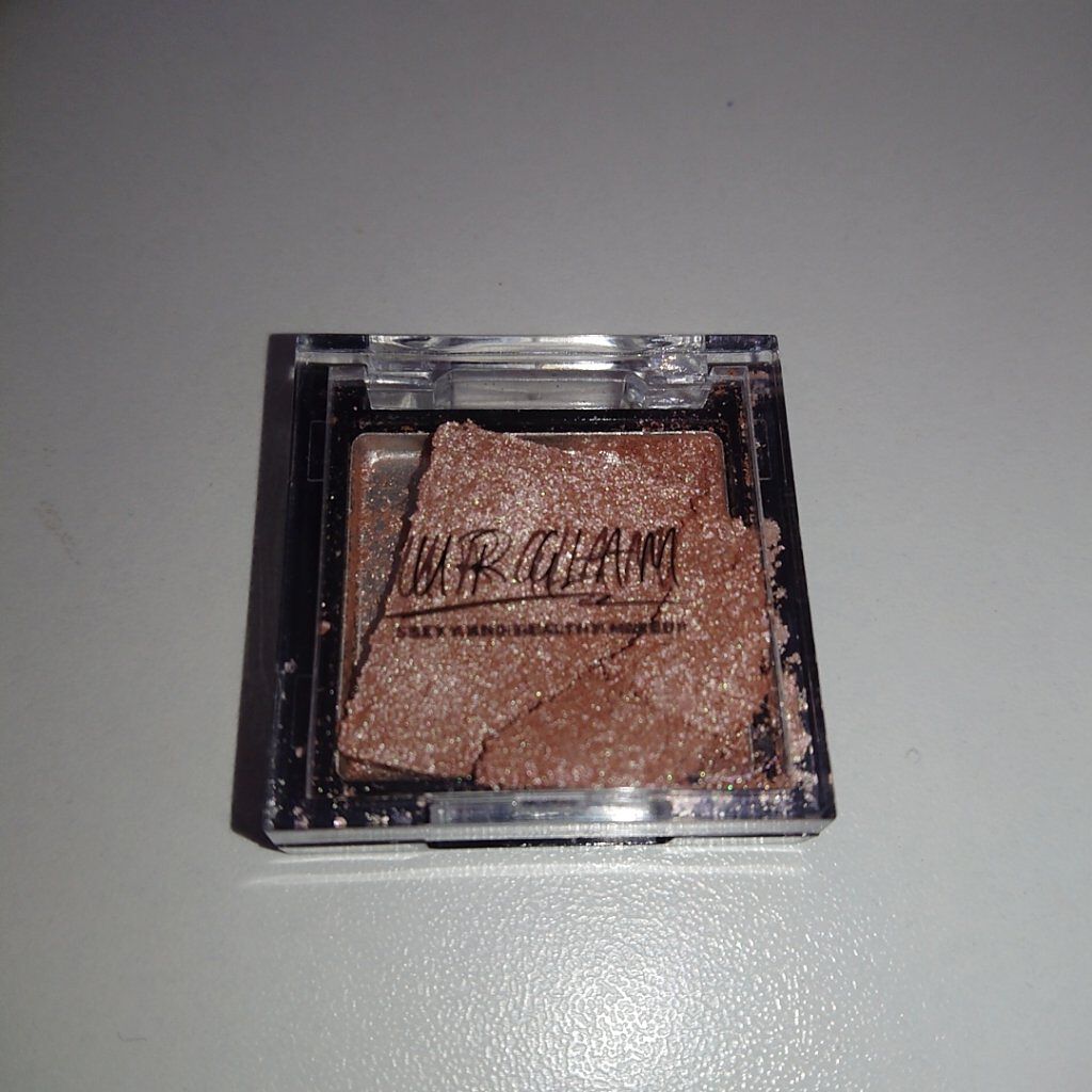UR GLAM　POWDER EYESHADOW/U R GLAM/単色アイシャドウを使ったクチコミ（1枚目）