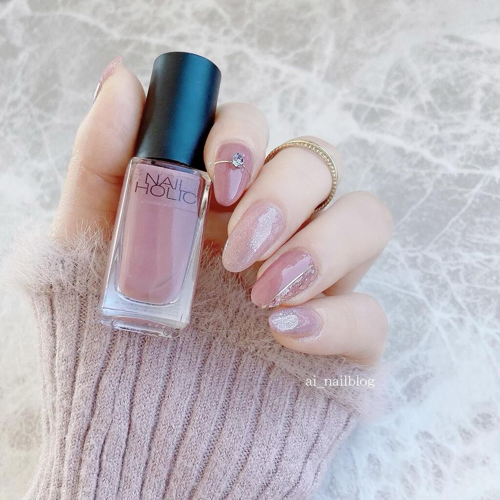 #アクセサリーネイル,#リングネイル,#ピンクネイル,#くすみネイル,#ラメネイル,#大人ネイル,#バレンタインネイル,#ちゅるんネイル,#デートネイル,#オフィスネイル,#ポリッシュネイル,#セルフネイル,#セルフジェルネイルのネイルデザイン