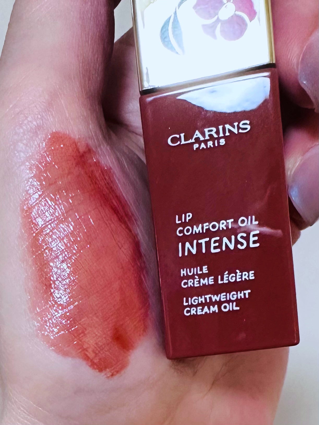 コンフォート リップオイル インテンス/CLARINS/リップグロスを使ったクチコミ(2枚目)