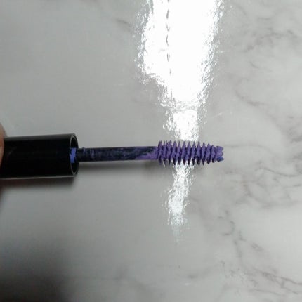 キャンドゥ カラーマスカラのクチコミ「クレヨンタッチミー カラーマスカラ ミルキーバイオレット
めちゃ発色良かったけど普段遣いには厳.....」(2枚目)