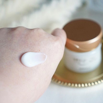 ワールド ワン ナイトリペアージュ/ステファニー/フェイスクリームを使ったクチコミ(6枚目)