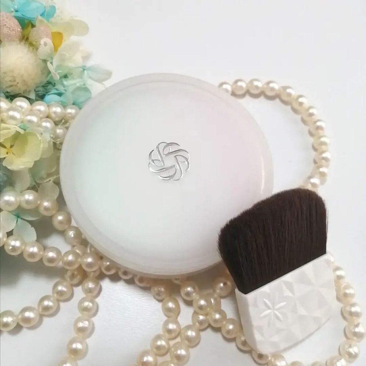 AQ オーラ リフレクター/DECORTÉ/プレストパウダーを使ったクチコミ(6枚目)