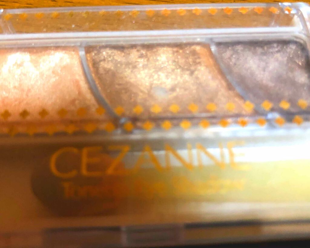 トーンアップアイシャドウ/CEZANNE/アイシャドウパレットを使ったクチコミ(1枚目)