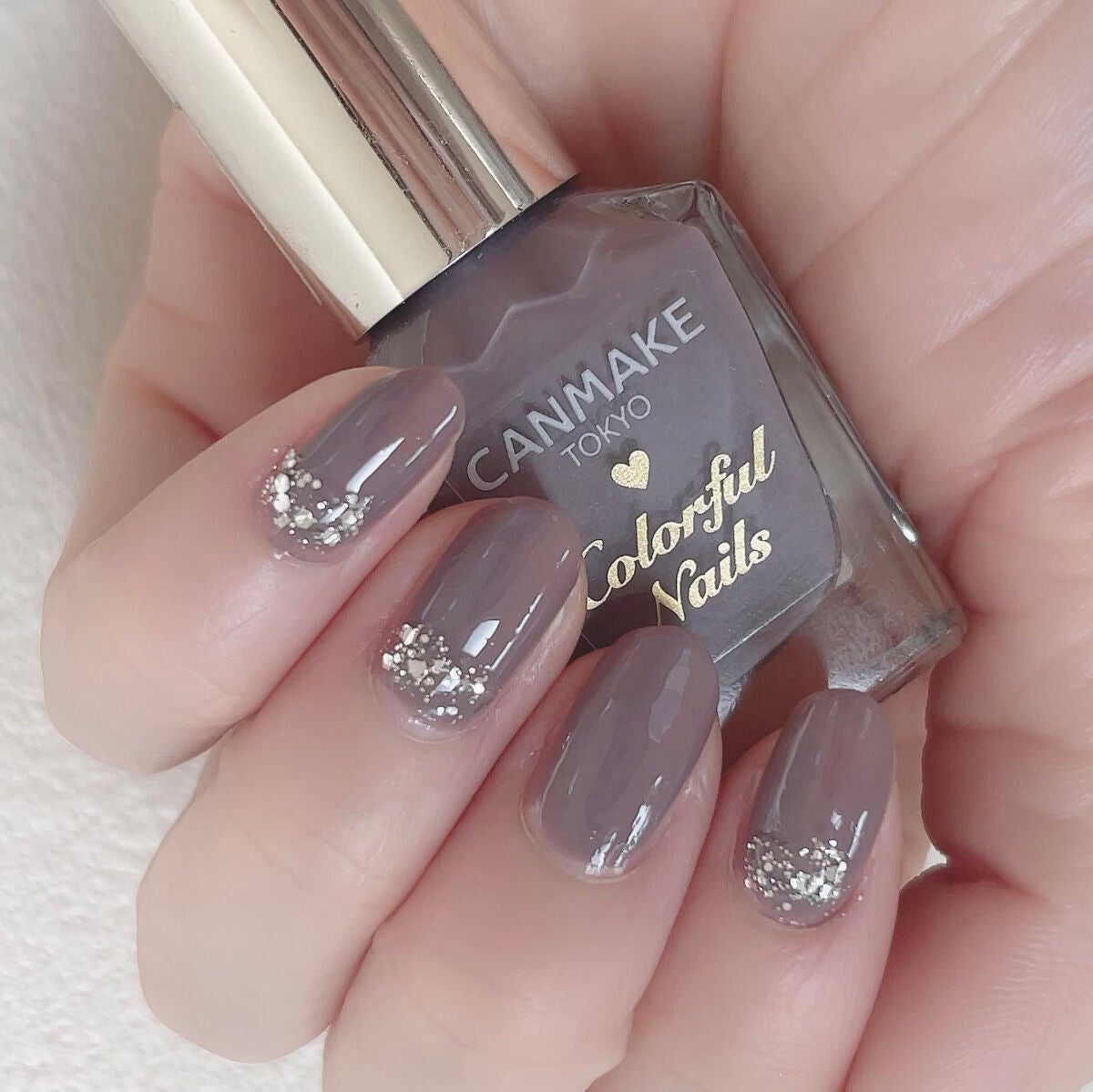 カラフルネイルズ/キャンメイク/マニキュアを使ったクチコミ(4枚目)