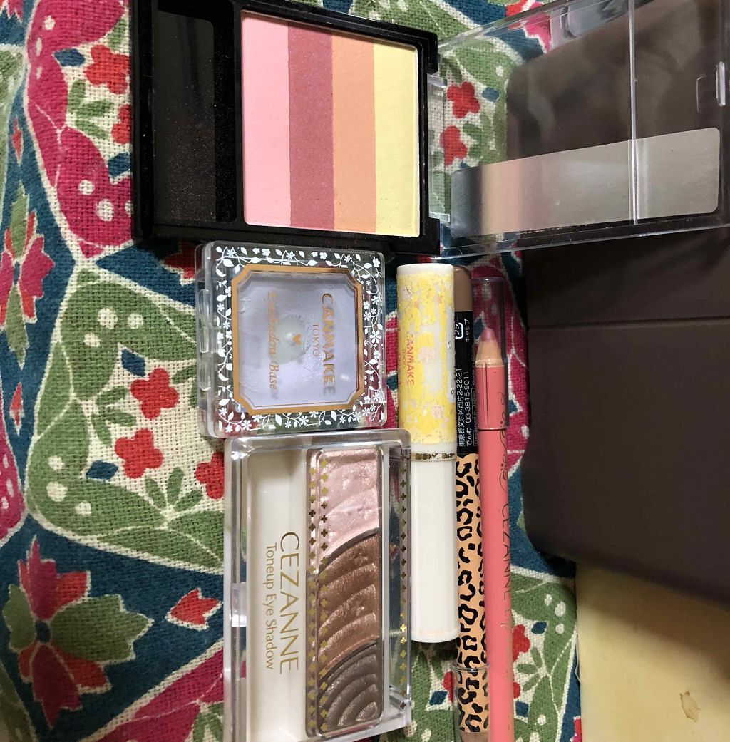 アイシャドウベース/キャンメイク/アイシャドウベースを使ったクチコミ(1枚目)