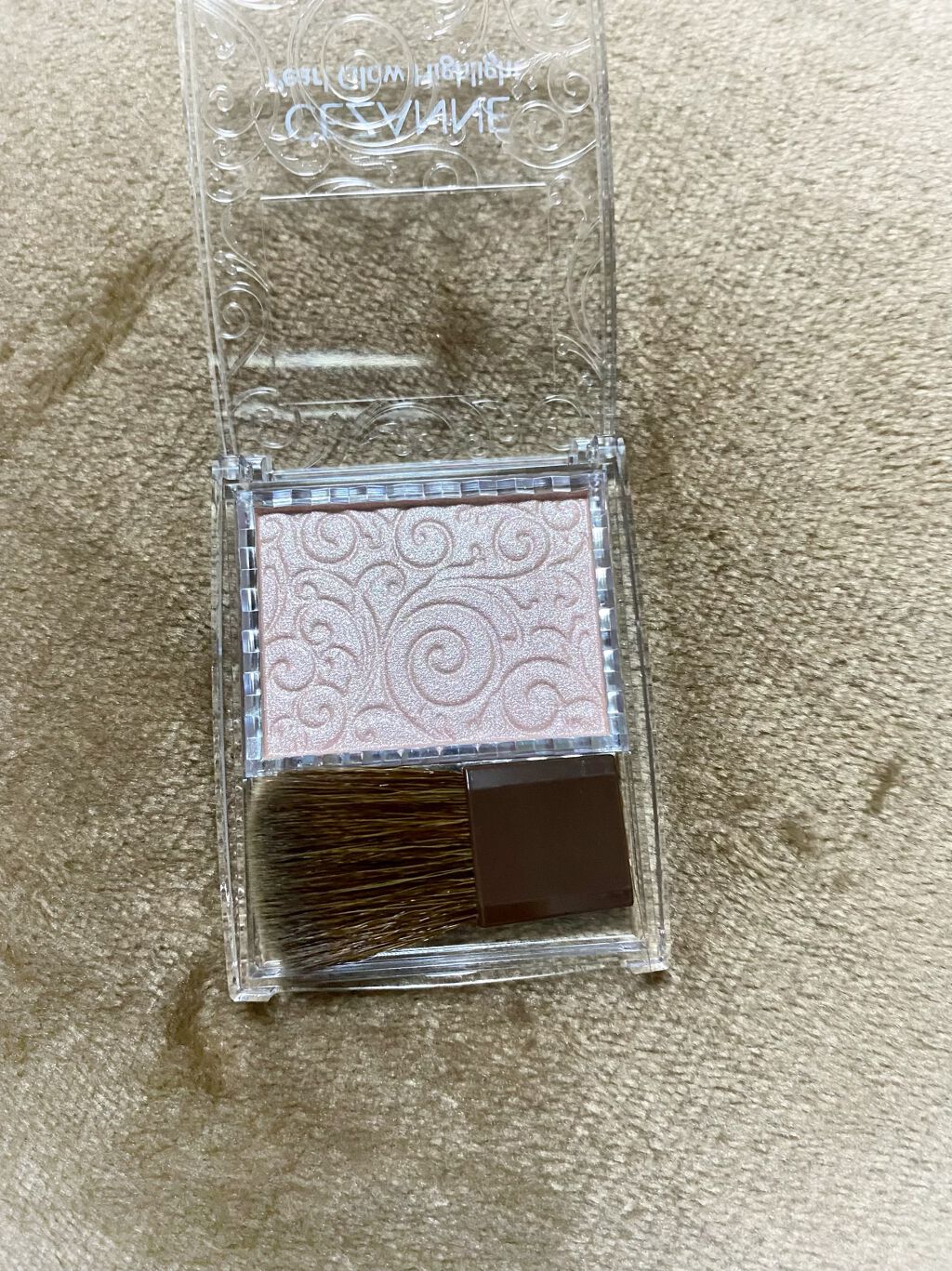 パールグロウハイライト/CEZANNE/パウダーハイライトを使ったクチコミ(2枚目)