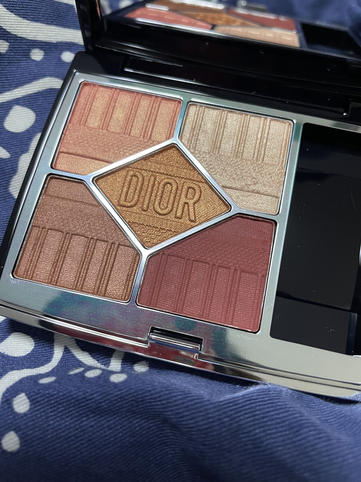 【旧】サンク クルール クチュール/Dior/アイシャドウパレットを使ったクチコミ（2枚目）