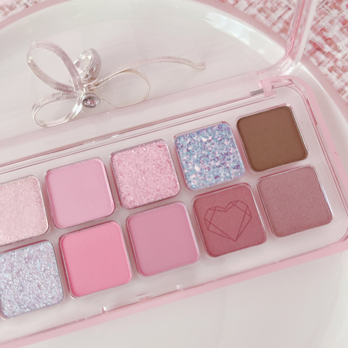 ãã on LIPS ãð.*àšà§â
CLIOã¯ãªãªããã¢ã€ãã¬ãããšã¢ãŒãã£ã³çé転ã³..ãïŒ4æç®ïŒ