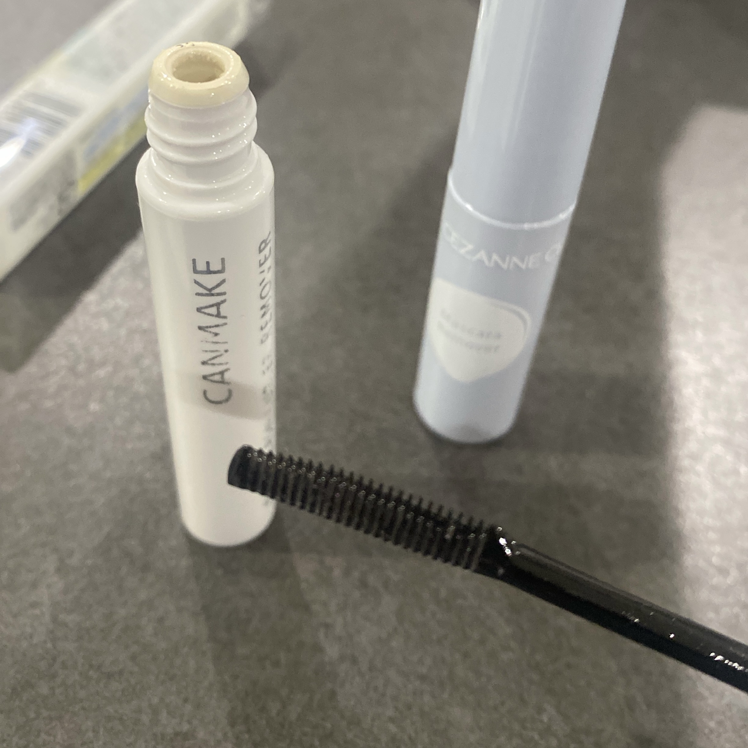 クイックラッシュカーラーリムーバー/キャンメイク/ポイントメイクリムーバーを使ったクチコミ（2枚目）