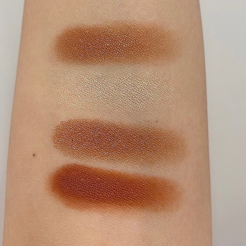 レ キャトル オンブル/CHANEL/アイシャドウパレットを使ったクチコミ(4枚目)