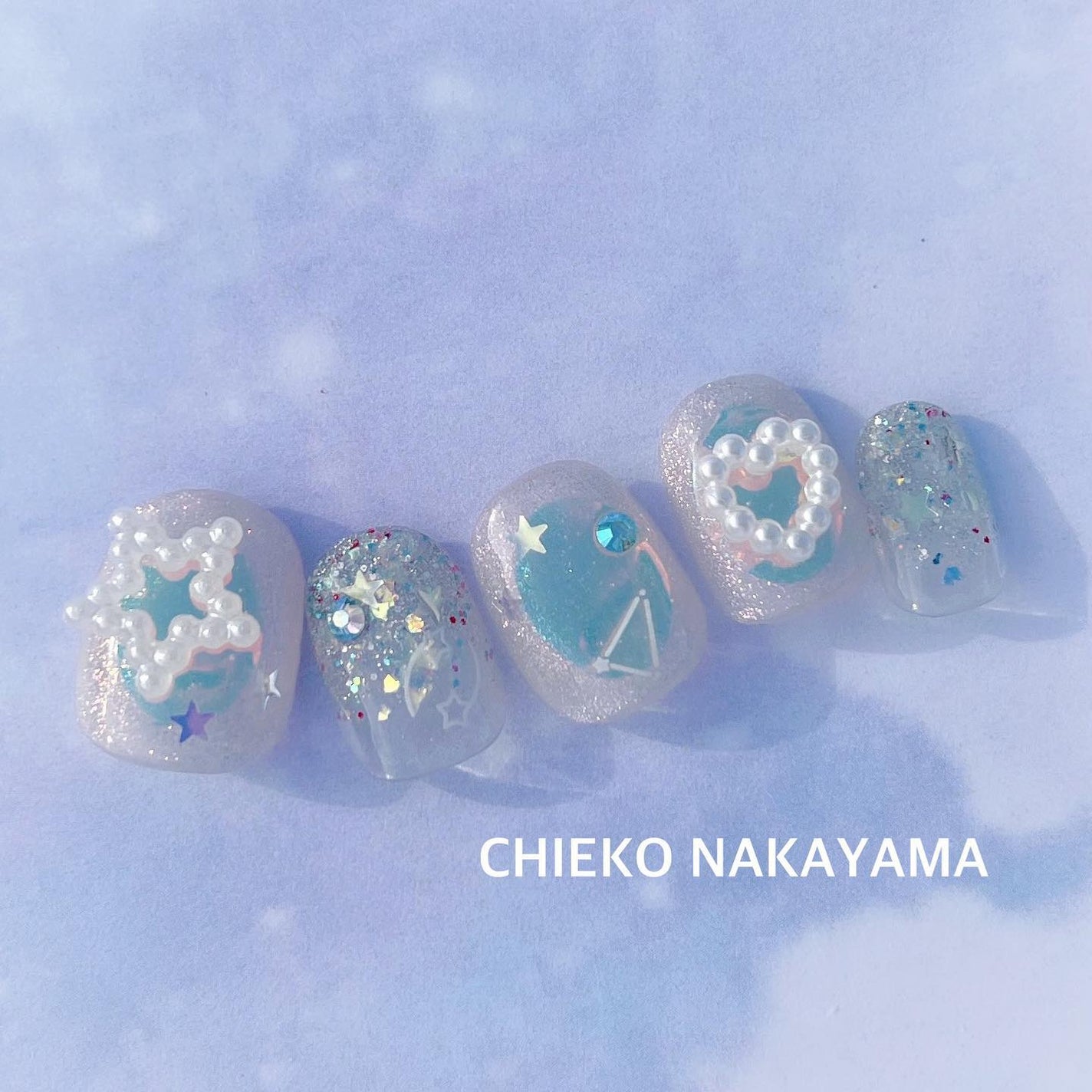 なかやまちえこ on LIPS 「Tanabata.365日ネイル190日め⠀⠀@aby_sha..」(1枚目)