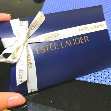 ピュア カラー クリスタル シアー リップスティック/ESTEE LAUDER/口紅を使ったクチコミ（1枚目）