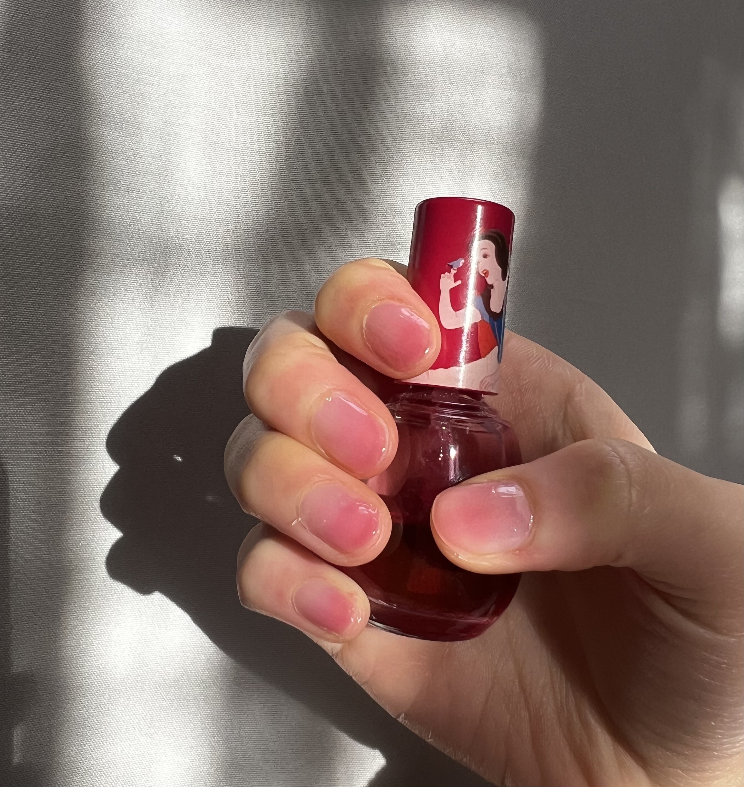 ジェルドロップネール RD3 RED/インテグレート/マニキュアを使ったクチコミ（1枚目）