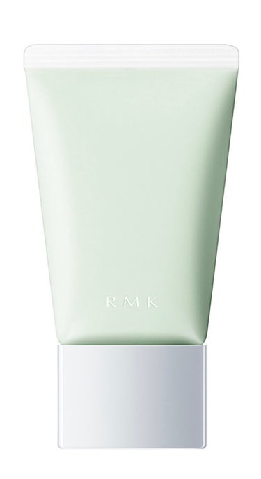 RMKベーシック コントロールカラー N
【03 グリーン】30g/SPF10～15 PA+ 
税込  3,850 円 (本体価格 3,500 円)

肌の色ムラやくすみをととのえて透明感のある肌へ。
